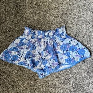 Paisley Lane Girls Floral Blue Shorts
